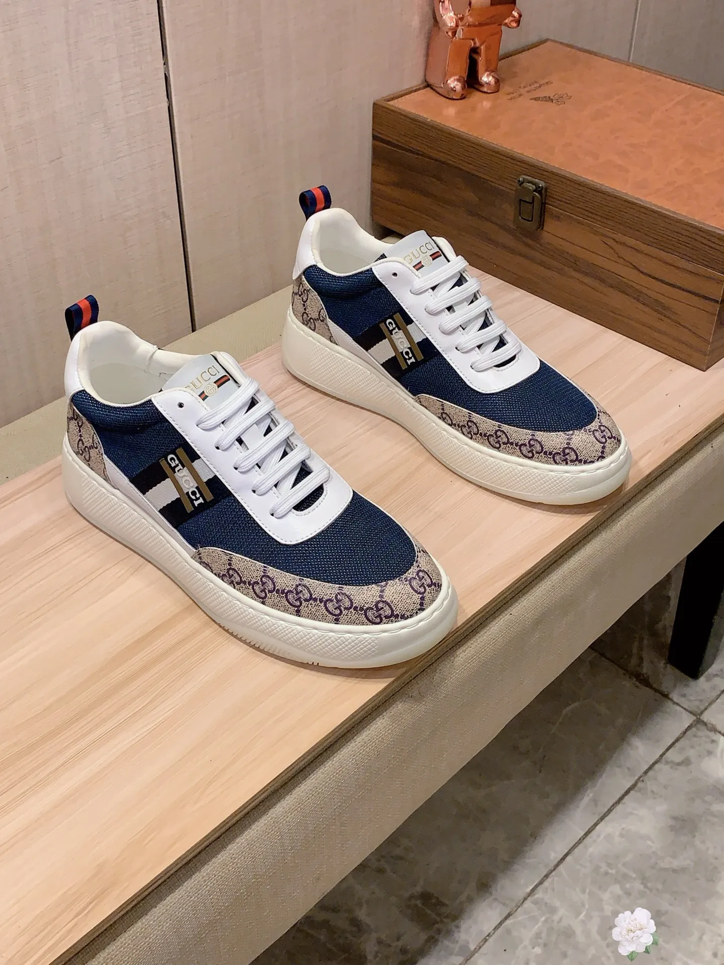 Men's Men's Shoes💰442💰💰🎩🎩[Lightning][Lightning] "Gucci*" The latest and most popular casual shoes, top brand [seduce] luxury~purchase, top~quality. [Strong] The upper is made of imported breathable cowhide with material ➕ breathable sheepskin lining (•) and fine workmanship. The original stylish and stylish soft rubber wear-resistant and non-slip outsole is light and comfortable on the feet. The real thing looks better when photographed in person. No. 143: Code: 38-44, 45 can be customized, 4️⃣ colors are available